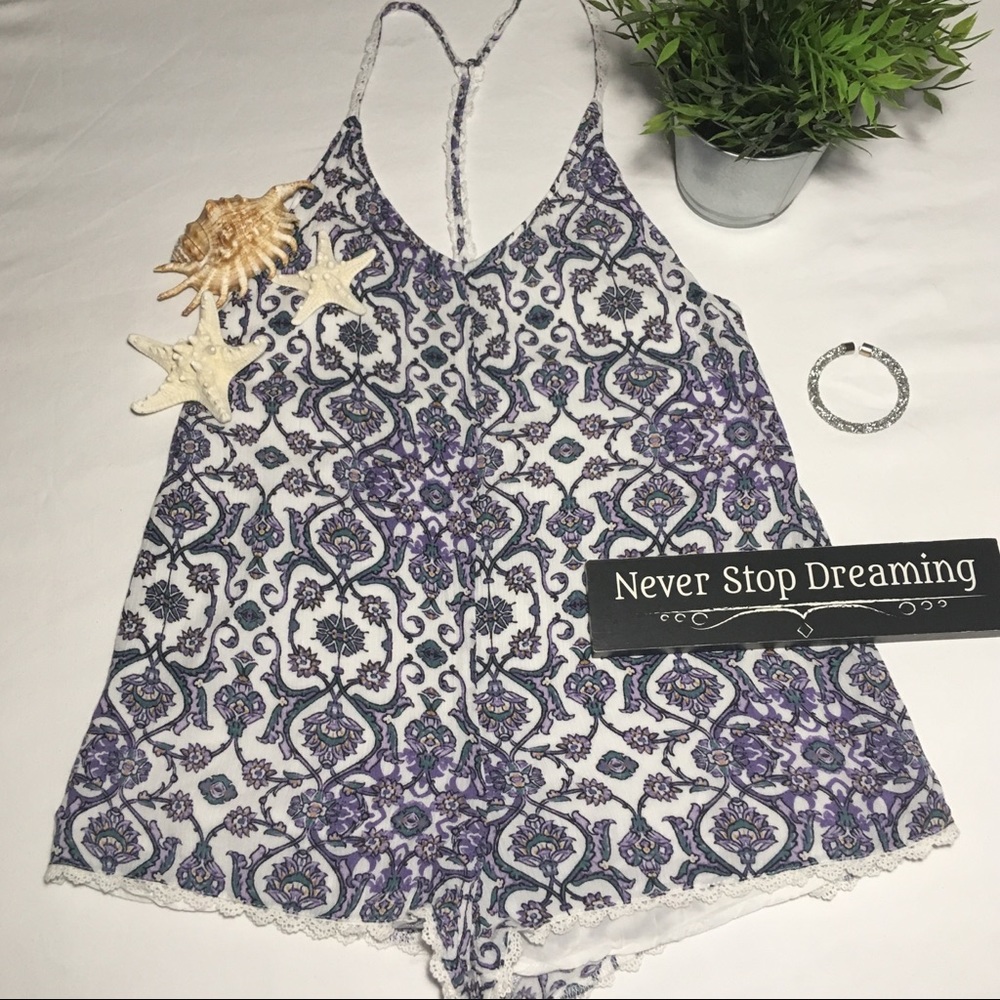 KENDALL & KYLIE  FLORAL ROMPER🌈